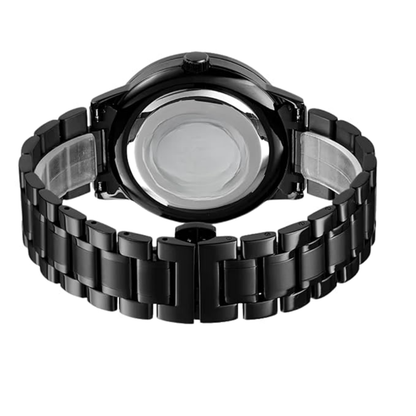 Analog watch with a 360° wheel rim-inspired dial